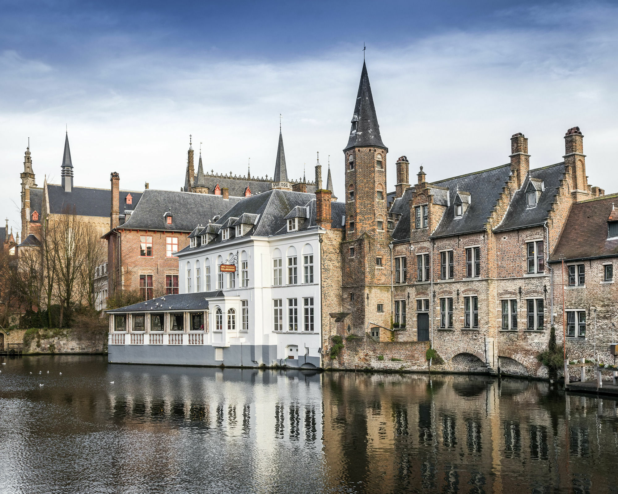 Guesthouse Dijver - Serene Escape In The Heart Of Historic Brygge Exteriör bild