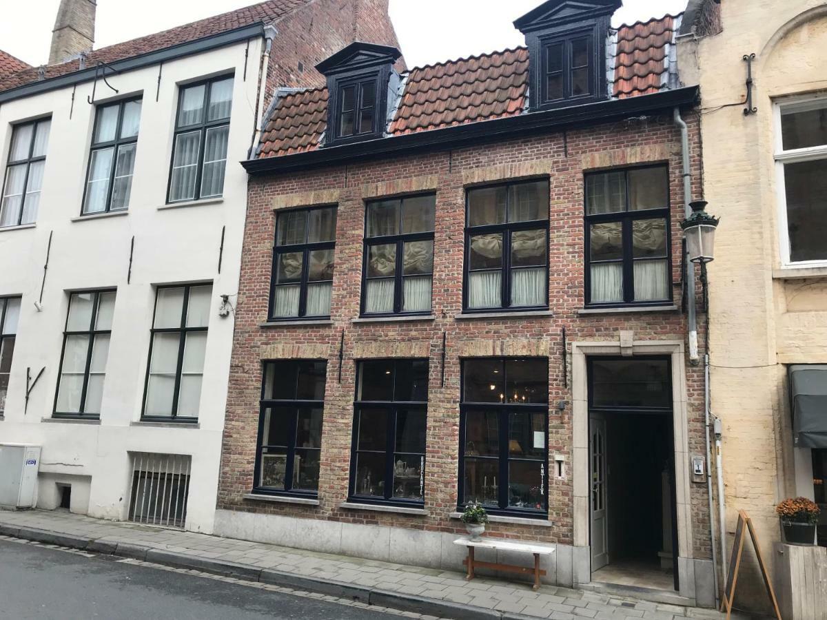 Guesthouse Dijver - Serene Escape In The Heart Of Historic Brygge Exteriör bild